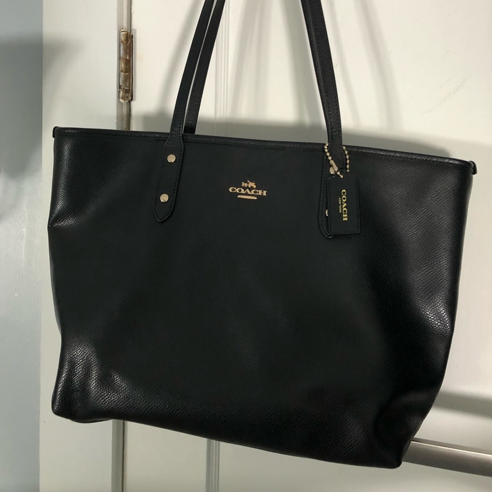 Black leather Coach purse